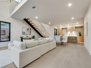 1622  Sylvan Avenue , Dallas Texas 75208