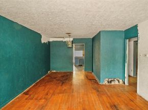 4926  Rand  , Dallas Texas 75216