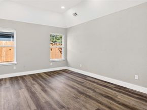 6106  Maple Leaf Drive , Arlington Texas 76017