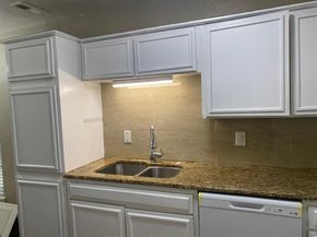 13652  Flagstone Lane , Dallas Texas 75240