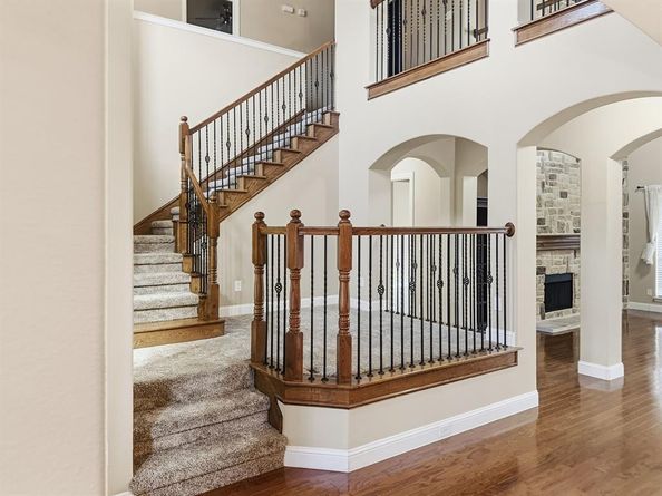 2919  Bandera  , Grand Prairie Texas 75054