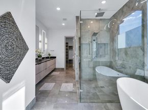 7519  Robin Road , Dallas Texas 75209