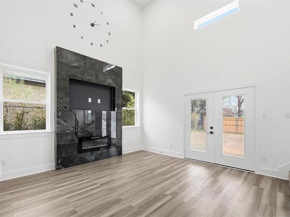 4448  Marcell Avenue , Dallas Texas 75211