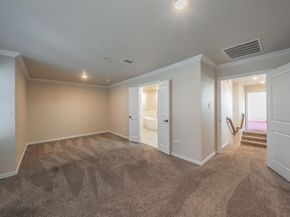 6012  Englishoak Drive , Arlington Texas 76016