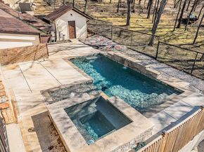 6012  Englishoak Drive , Arlington Texas 76016