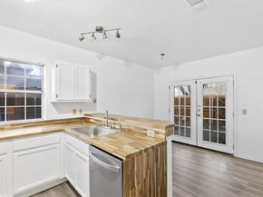 2416  Country Hollow Lane , Garland Texas 75040