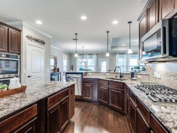 1860  Vista Creek Drive , Frisco Texas 75036