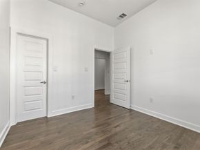 1726  Driskell Street , Dallas Texas 75215