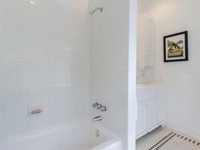 4726  Swiss Avenue , Dallas Texas 75204