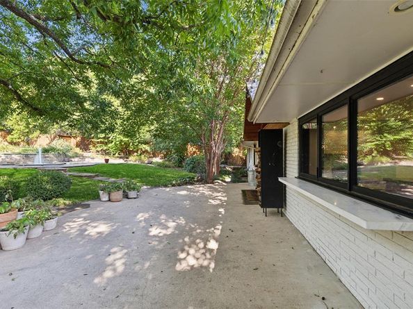 6945  Tokalon Drive , Dallas Texas 75214