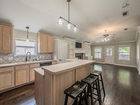 520  Kelley Court , Fort Worth Texas 76120