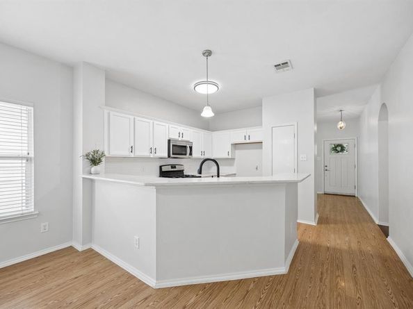 1317  Live Oak Lane , Savannah Texas 76227