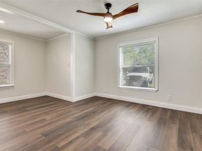711  Winston Street , Dallas Texas 75208
