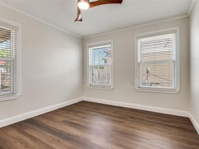 711  Winston Street , Dallas Texas 75208