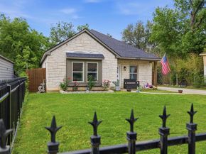 5608  King Court , Fort Worth Texas 76112
