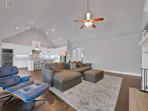 11938  Antler Drive , Frisco Texas 75035