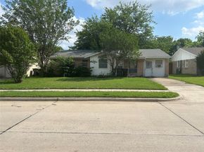 2812 E 15th Street , Plano Texas 75074