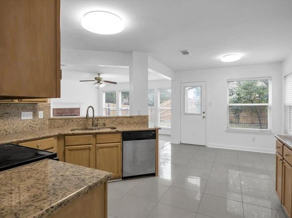 1810  Pecan View Drive , Garland Texas 75040
