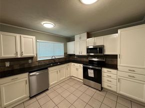 5908  Maple Lane , Rowlett Texas 75089