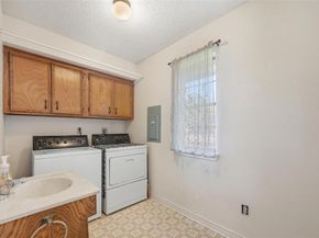 3901  Lynnwood Drive , Rowlett Texas 75088