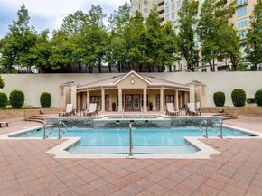 3400  Welborn Street  206, Dallas Texas 75219
