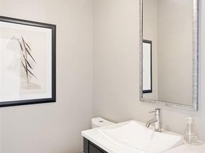 411 W 7th Street  607, Fort Worth Texas 76102