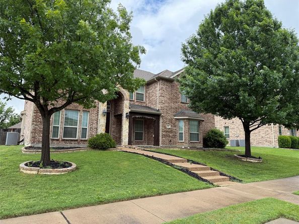 837  Danbury Drive , DeSoto Texas 75115
