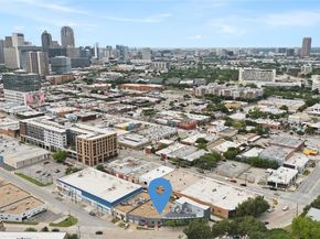 335 S Hall Street , Dallas Texas 75226