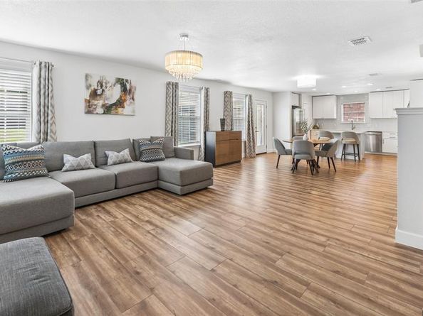 1653  Knight Trail , Little Elm Texas 75036