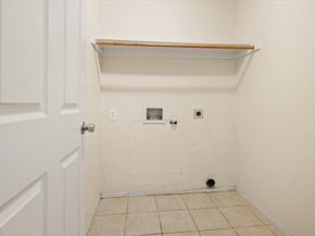 714  Jalisco Plaza , Dallas Texas 75211