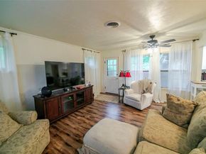10313  Pinecrest Drive , Dallas Texas 75228