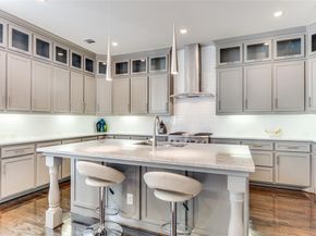 9444  Monteleon  , Dallas Texas 75220