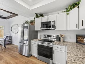 1105  Meadow Crest Lane , Mansfield Texas 76063