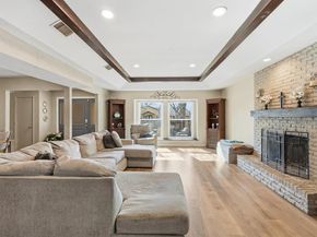 1105  Meadow Crest Lane , Mansfield Texas 76063