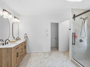 1105  Meadow Crest Lane , Mansfield Texas 76063