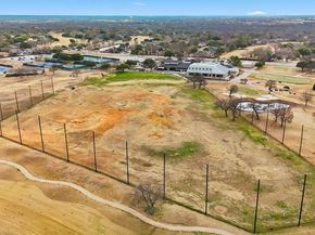 1105  Meadow Crest Lane , Mansfield Texas 76063