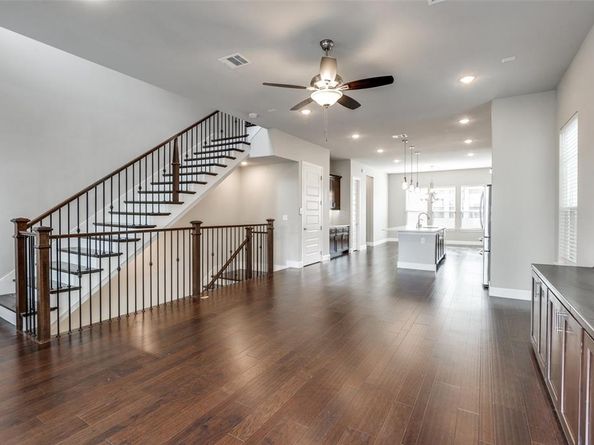 8233  Laflin Lane , Dallas Texas 75231