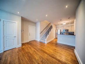 3333  Darcy Street  2209, Fort Worth Texas 76107