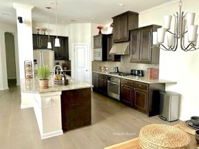 6683  Deleon Street , Irving Texas 75039