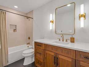 3288  Lakenheath Place , Dallas Texas 75204