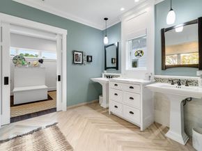 6842  Merrilee Lane , Dallas Texas 75214