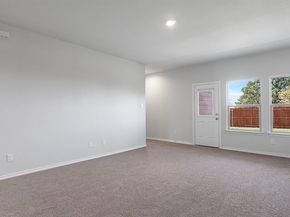 640  SHADED Grove , Denton Texas 76259