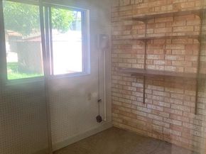 919  Magnolia Lane , Lancaster Texas 75146