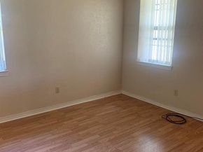 919  Magnolia Lane , Lancaster Texas 75146