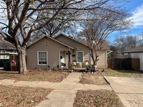 1801  Belle Place , Fort Worth Texas 76107