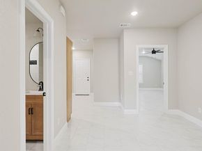 5011  Miller Avenue , Fort Worth Texas 76119