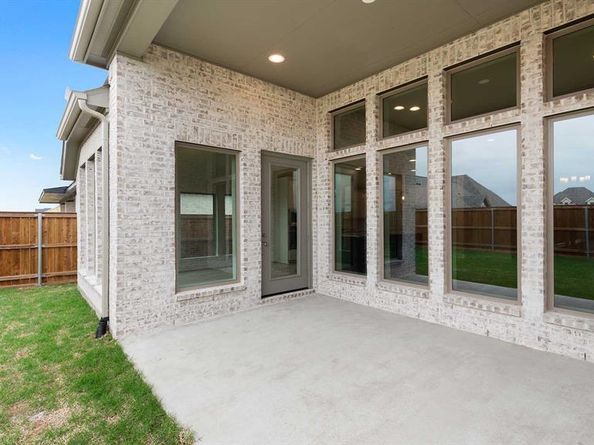 2821  Buckingham Lane , Celina Texas 75009