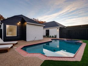 6423  Wrenwood Drive , Dallas Texas 75252