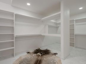 6423  Wrenwood Drive , Dallas Texas 75252