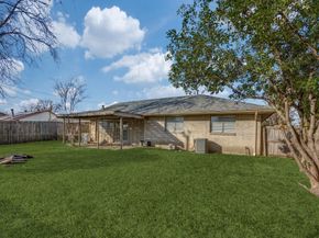 1604  Williamsburg Drive , Plano Texas 75074